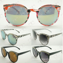 Special and New Fashion with Metal Decoration for Unisex Plastic Sunglasses (WSP504118)